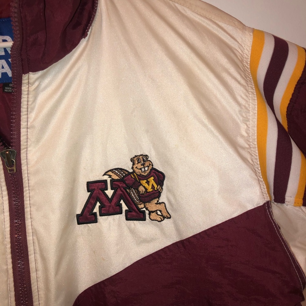 Minnesota Gophers big winter jacket by Pro Player - Picture 6 of 8